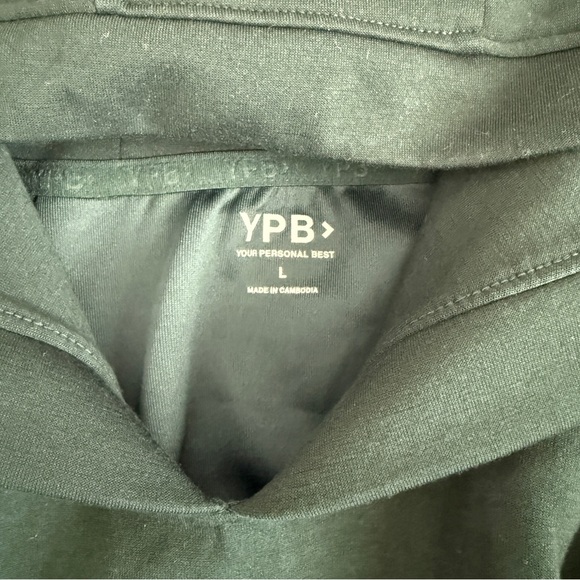 Abercrombie cropped hoodie dark green — YPB - Picture 3 of 4